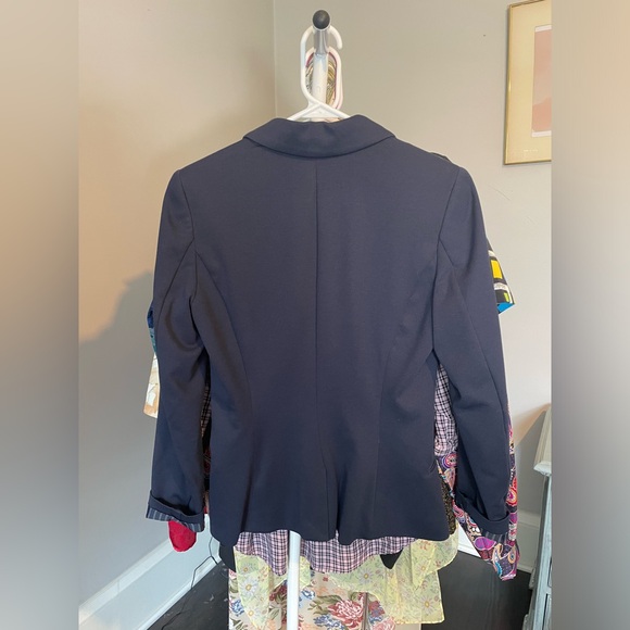 H&M Women’s Navy Blazer Sz 6 - Picture 2 of 2